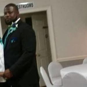 Meet your Posher, Troy